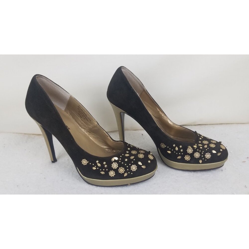 COLIN STUART brown suede 4 inch heels 8M pump shoe slip on gold metal ornaments
